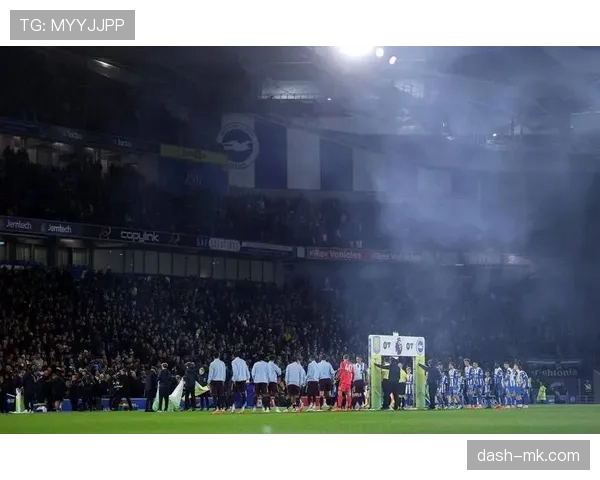 南安普顿状态回暖，联赛杯顺利晋级下一轮