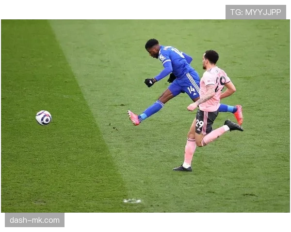 图卢兹足球队赛季前景光明,近期稳定表现彰显强劲实力 图卢兹足球队赛季前景光明,近期稳定表现彰显强劲实力