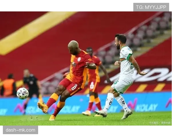 加拉塔萨雷战术深度解析:攻防两端的完美平衡与竞争力增强 加拉塔萨雷战术深度解析:攻防两端的完美平衡与竞争力增强